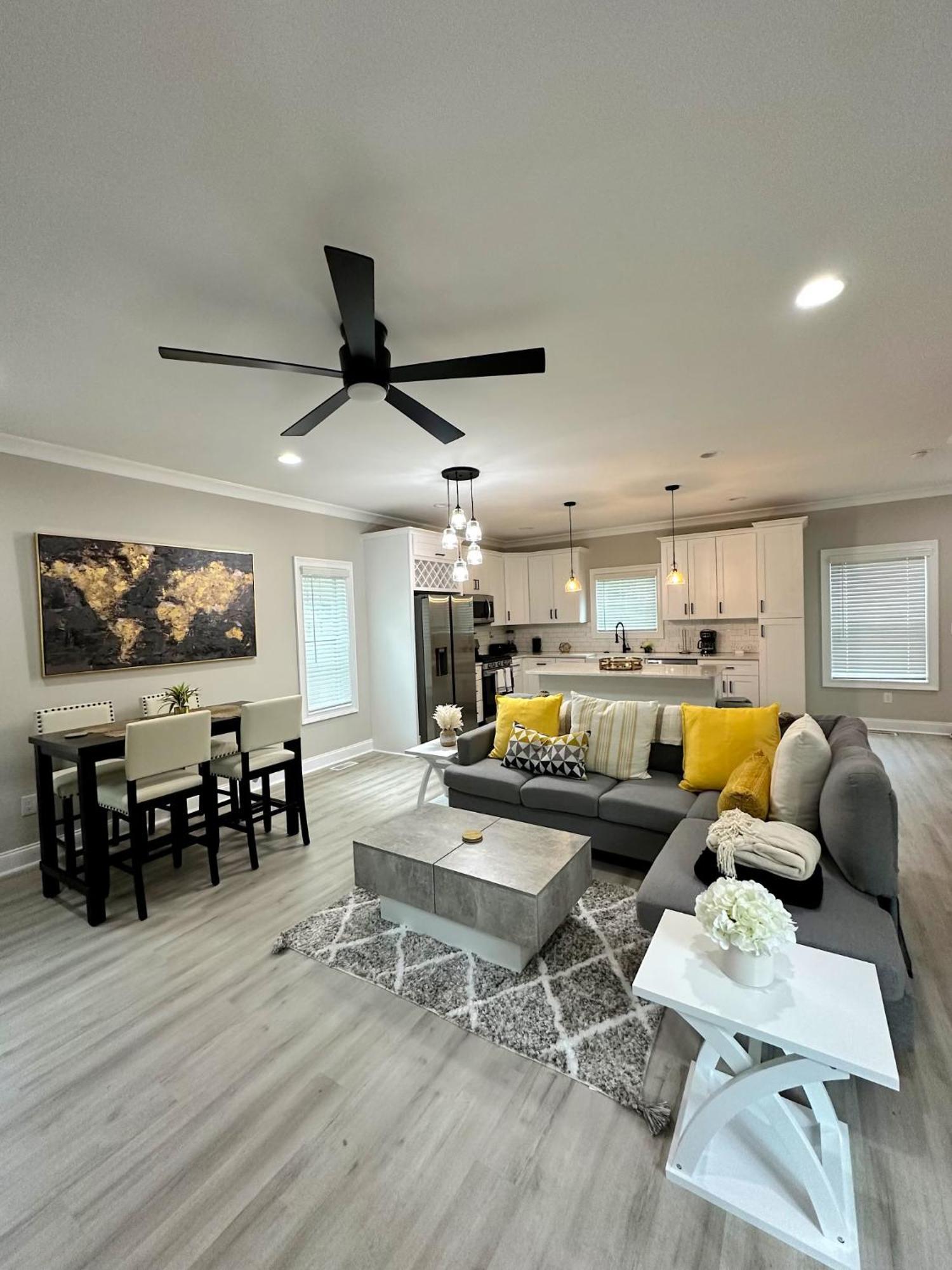 New Charming 3Bd Townhome With Wifi - 9 Min To Uptown Charlotte Exterior photo